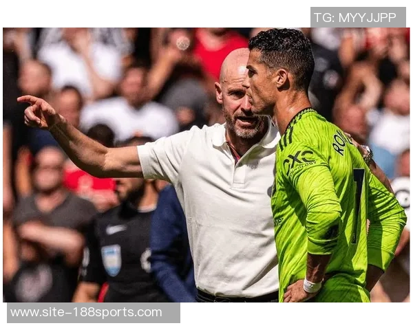 佩雷拉透露离开曼联时故意不与滕哈赫沟通以免被说服留下