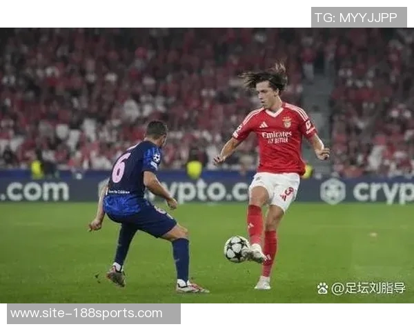 曼联夏季或将迎新帅选择有限需谨慎决策