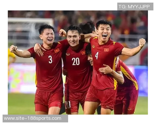 国足备战简朴原则落实饮食起居不享特殊待遇全力以赴迎战 国足备战简朴原则落实饮食起居不享特殊待遇全力以赴迎战